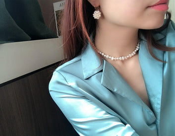 Minimalist 14k Gold Natural Pearl Earrings