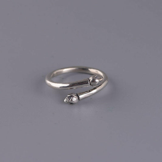 Vintage Charm Feather Ring in Silver