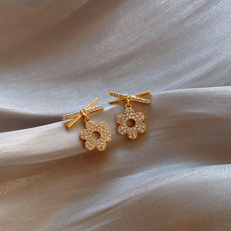 Personalized Women’s Net Red Earrings 10style Earrings