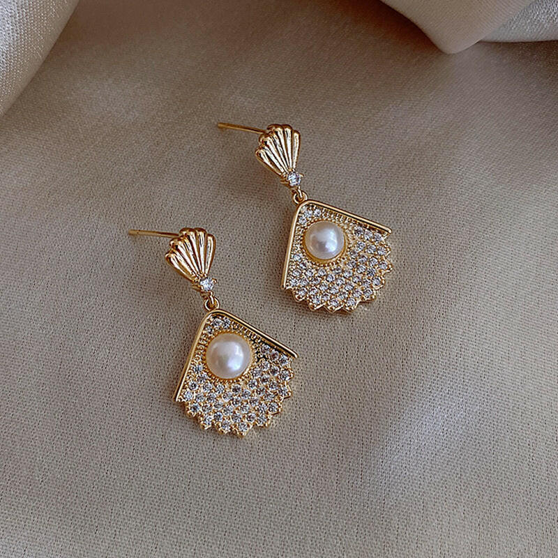 Personalized Women’s Net Red Earrings 2style Earrings