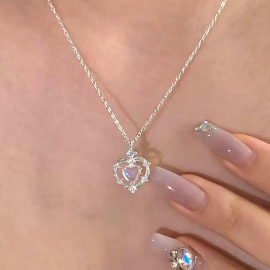 Gradient Heart Necklace - Stylish Alloy Jewelry for Women