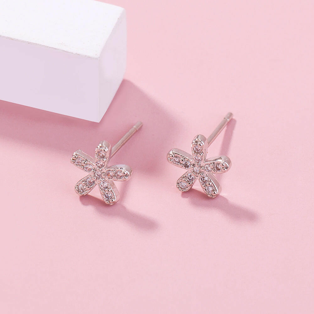 Elegant V Diamond Mini Earrings for Everyday Wear