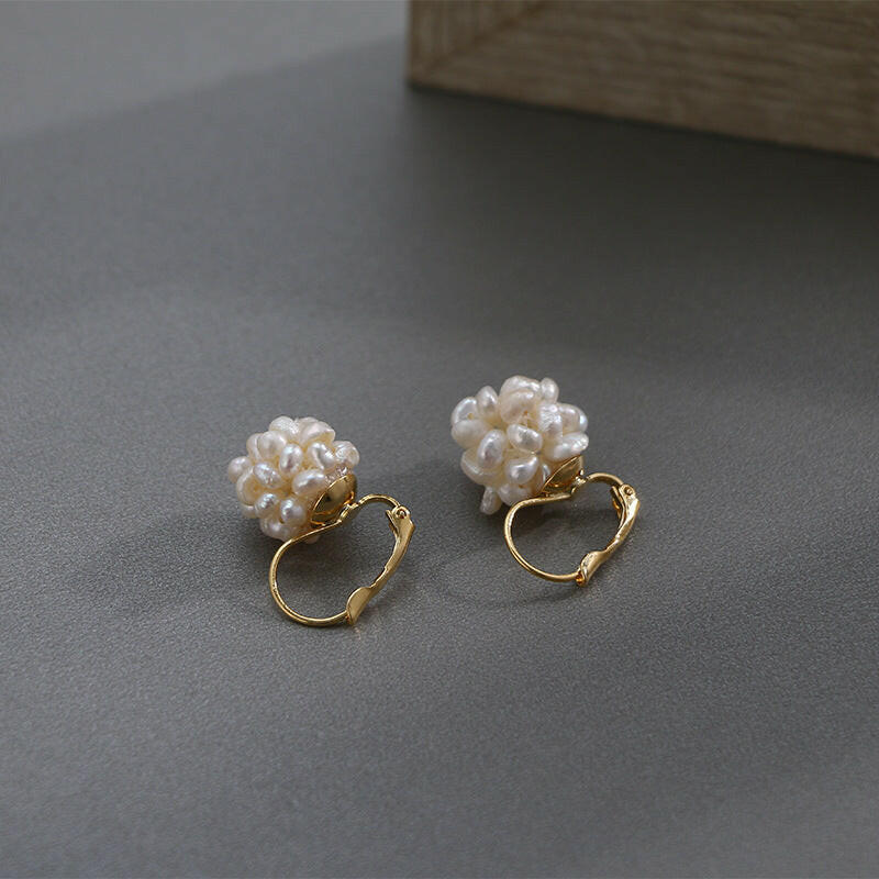 Minimalist 14k Gold Natural Pearl Earrings