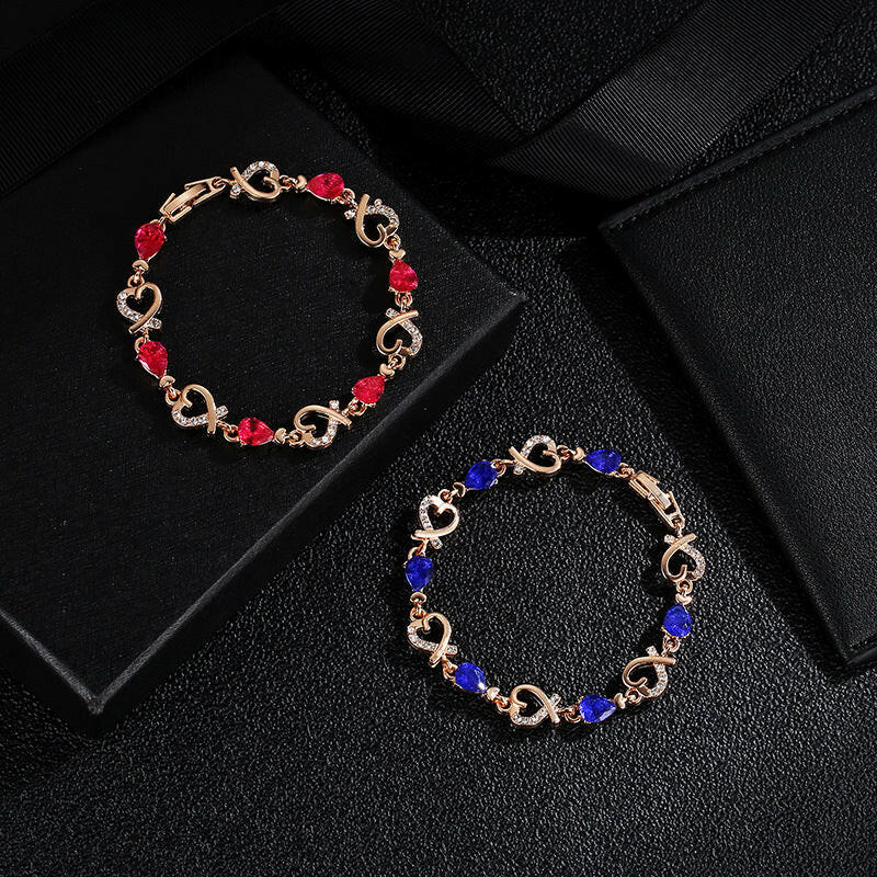 Hollow Love Rhinestone Heart Bracelet