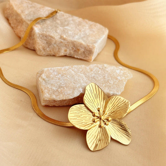 Light Luxury Women's Clavicle Chain Necklace