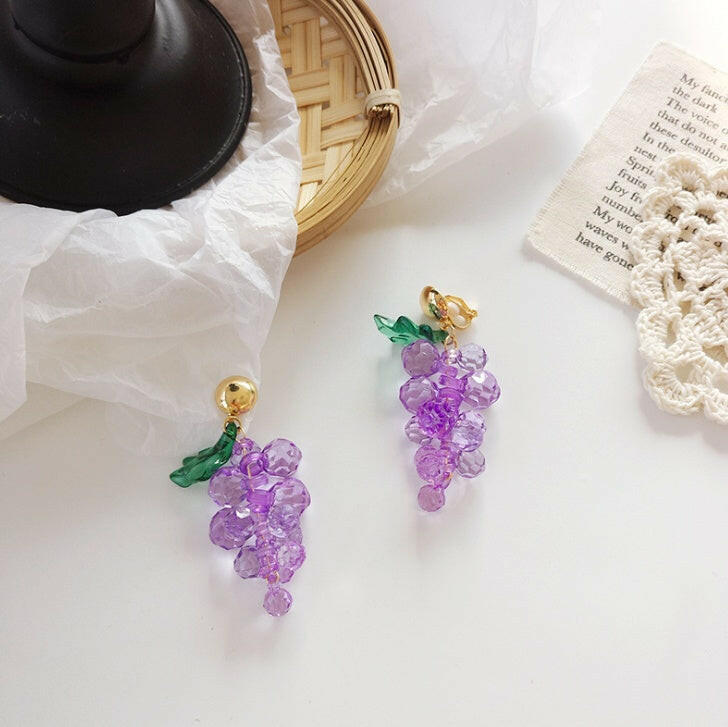 Korean Style Grape Earrings - Fruit-Inspired Accessories Ear clip