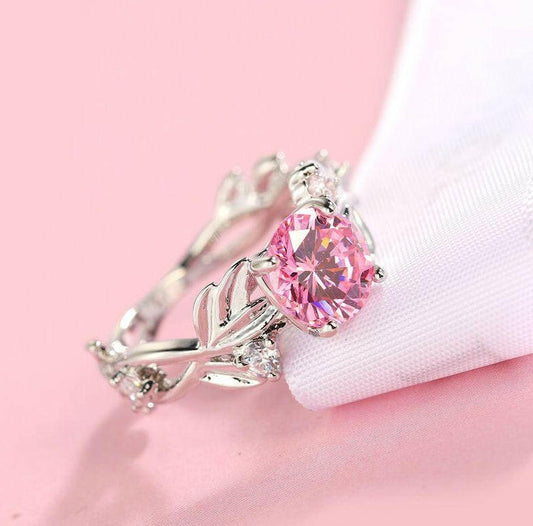 Elegant Touch Geometry Ring