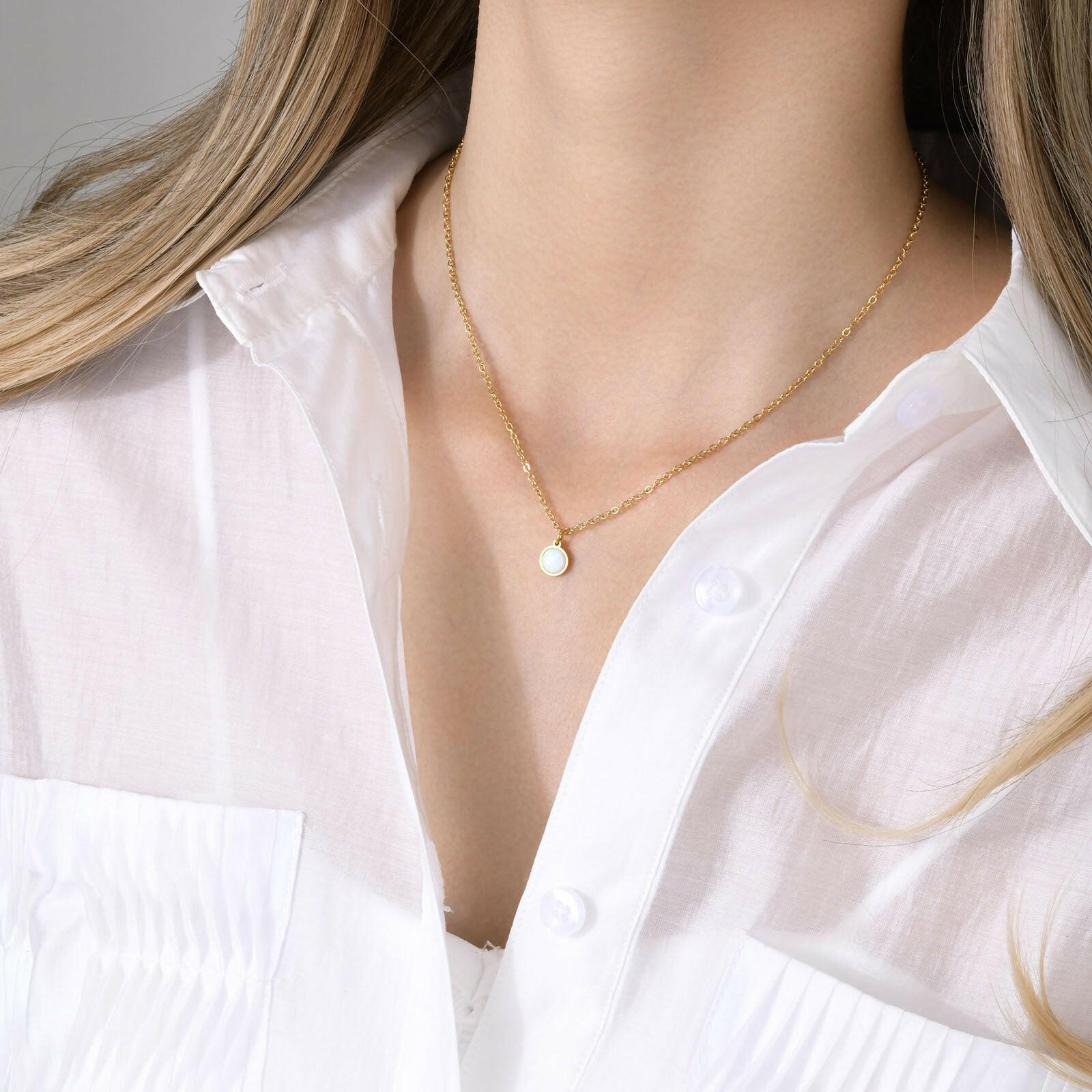 Stunning Opal Stone Round Pendant Necklace for Women White Opal Stone