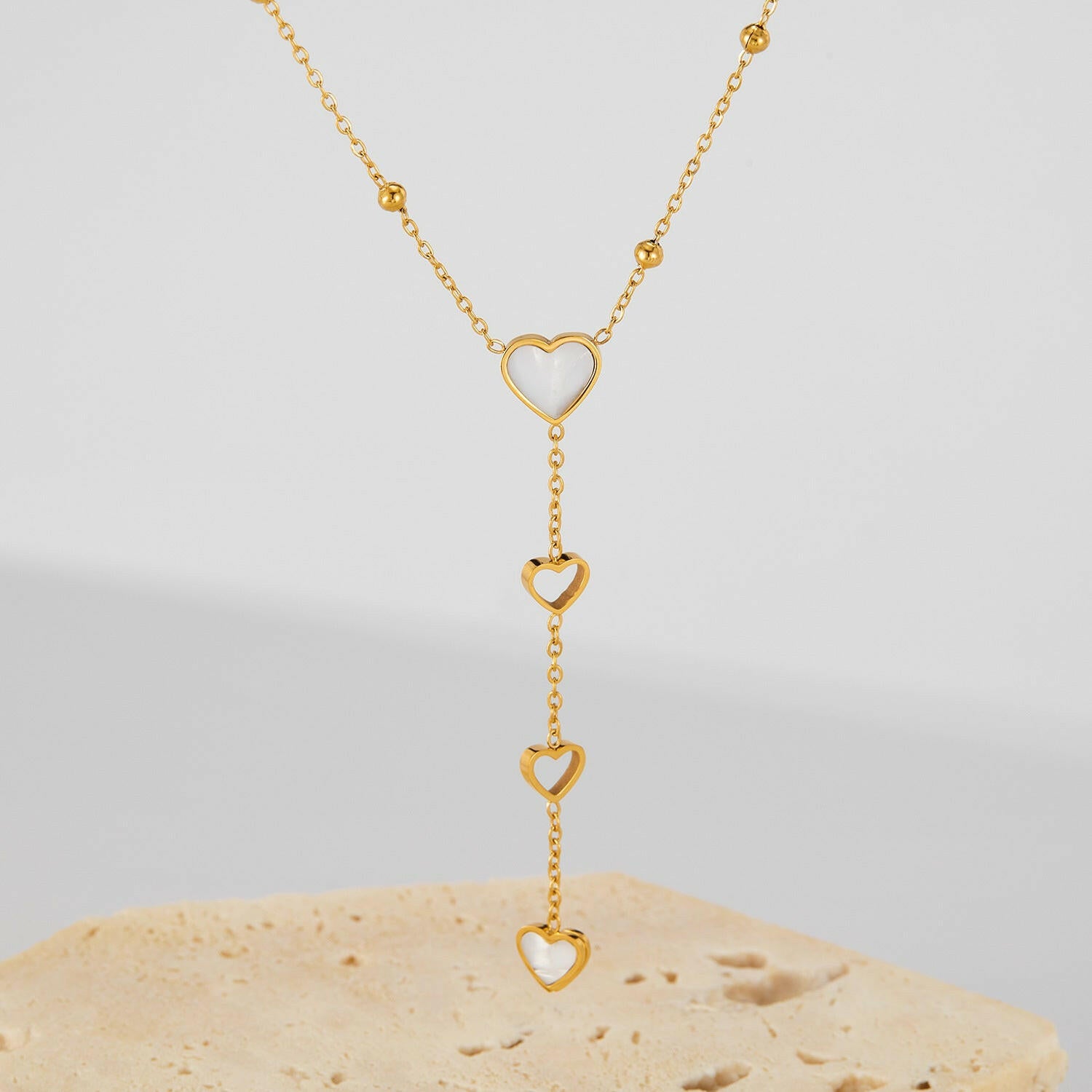Tassel Mother Shell Hollow Out Necklace