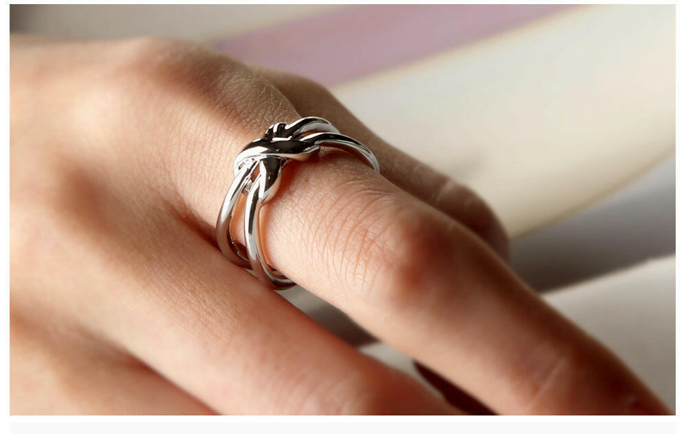 Retro Geometric Charm Ring for Women