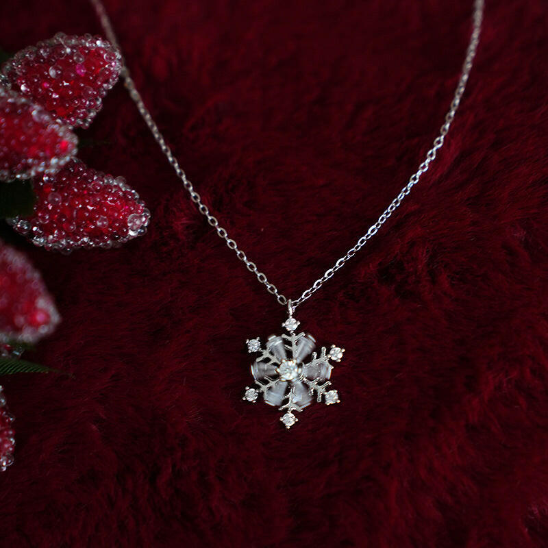 Christmas Zircon Ice Crystal Snowflake Necklace Ice Crystal Snowflake Necklace