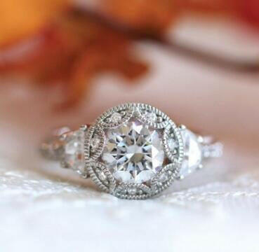 Jeweleze Luxury Fashion Ring with Exquisite Design