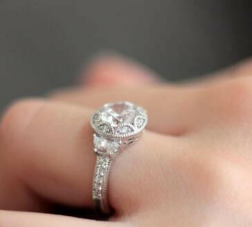 Jeweleze Luxury Fashion Ring with Exquisite Design